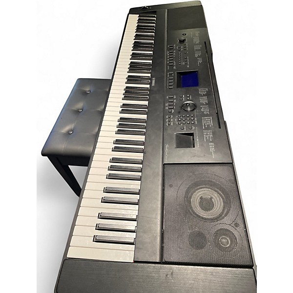 Used Yamaha DGX660B Portable Keyboard
