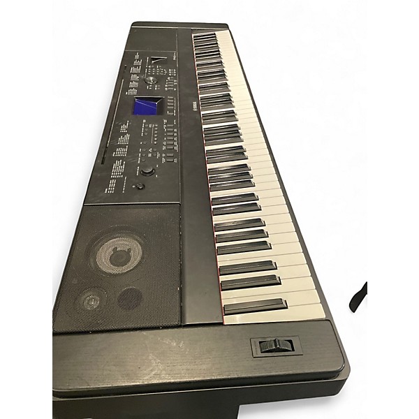 Used Yamaha DGX660B Portable Keyboard