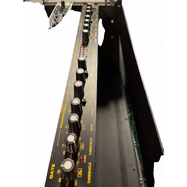 Used Tapco squeeze sq2 Sound Package