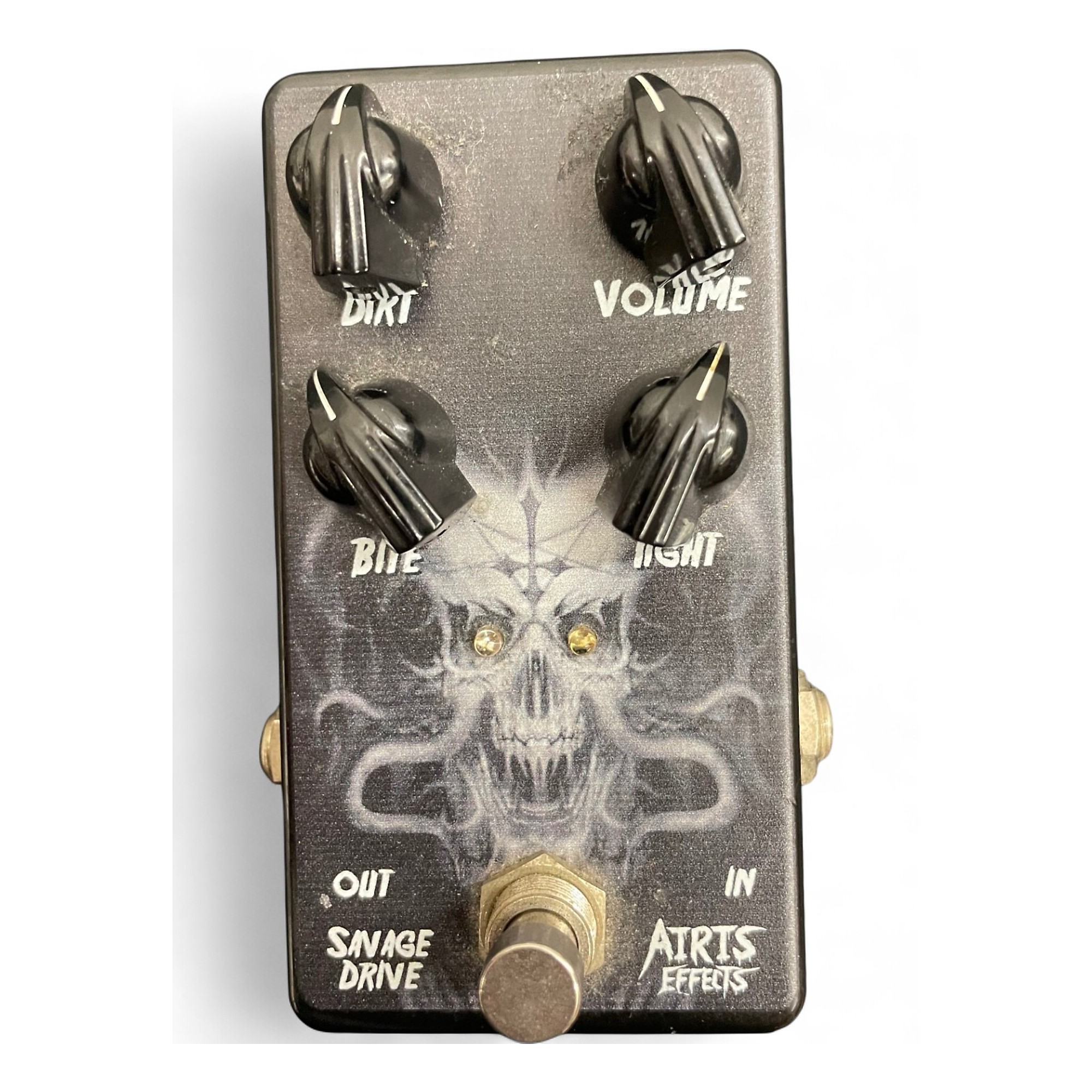 Atris Effects Savage Drive ギターエフェクター 000000121647809-00-2000x2000.jpg