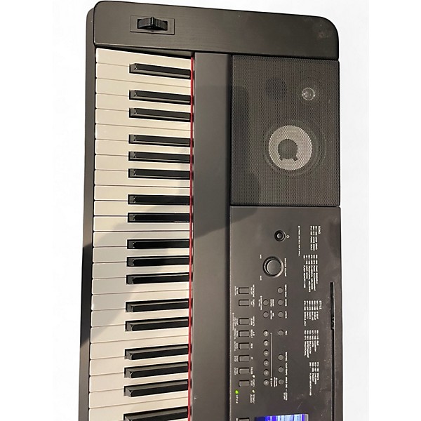 Used Yamaha DGX660 Portable Keyboard