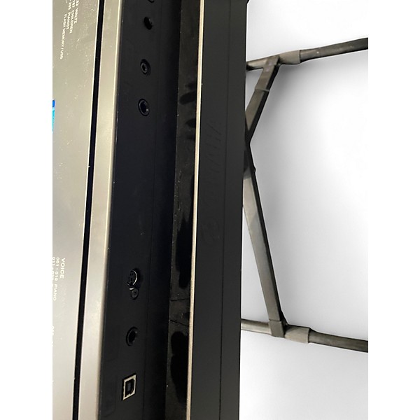 Used Yamaha DGX660 Portable Keyboard