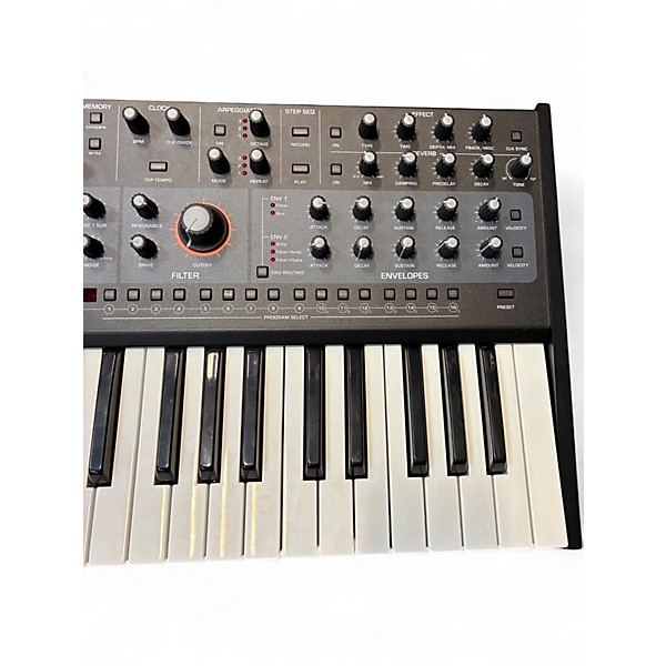 Used Sequential Take 5 Synthesizer