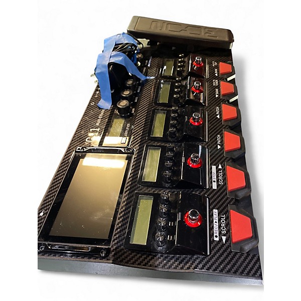 Used Zoom G11 Multi Effects Effect Processor