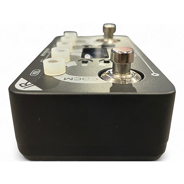 Used Hotone Effects Binary Guitar Preamp