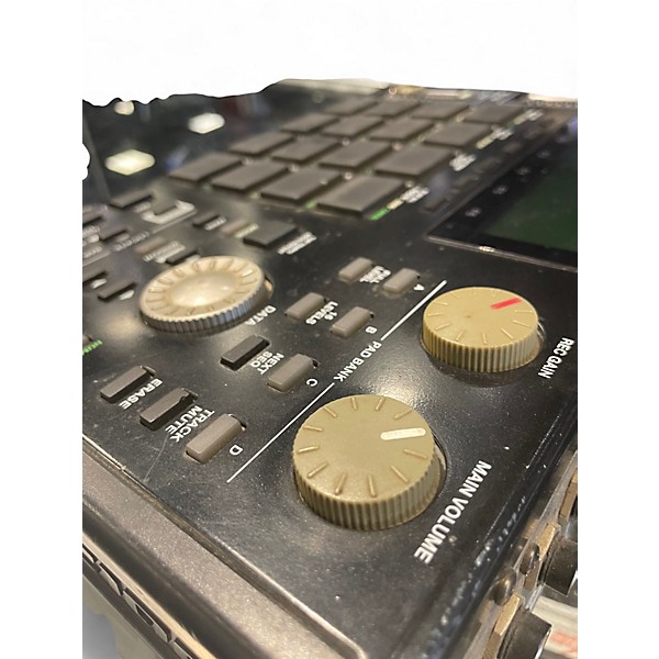 Used Akai Professional MPC1000 Production Controller
