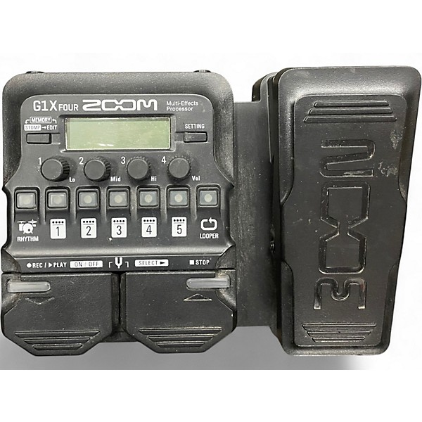 Used Zoom g1xfour Effect Processor