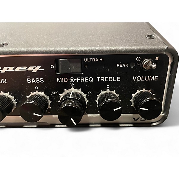 Used Ampeg Venture V3 Bass Amp Head