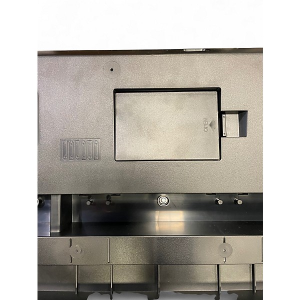 Used Yamaha E363 Portable Keyboard