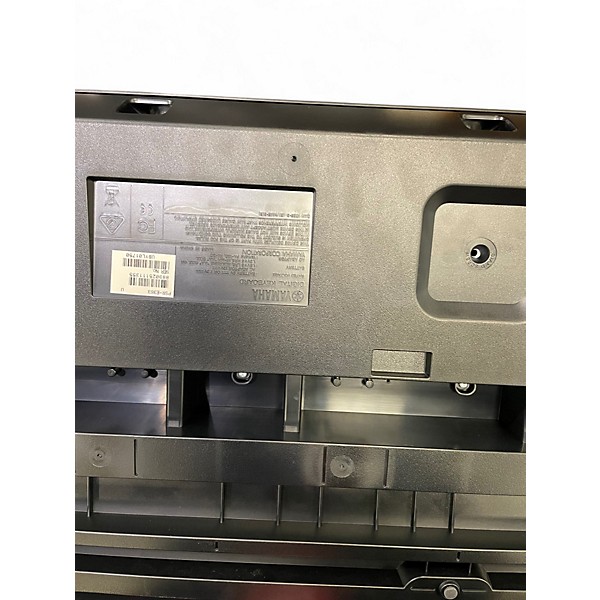 Used Yamaha E363 Portable Keyboard