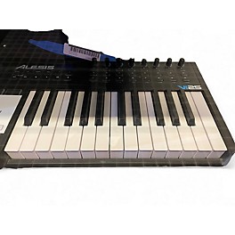 Used Alesis VI25 25 Key MIDI Controller