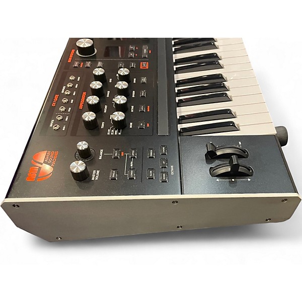 Used Ashun Sound Machines hydrasynth deluxe Synthesizer