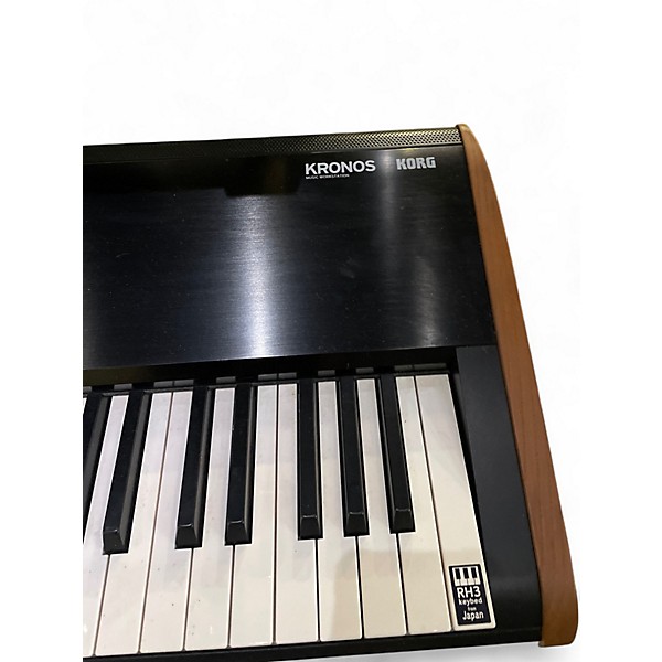 Used KORG Kronos X88 88 Key Keyboard Workstation