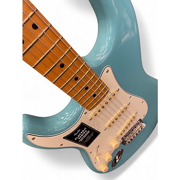 Used Fender STRATOCASTER PLAYER II SERIES LEFT HANDED AQUATONE BLUE Solid Body Electric Guitar