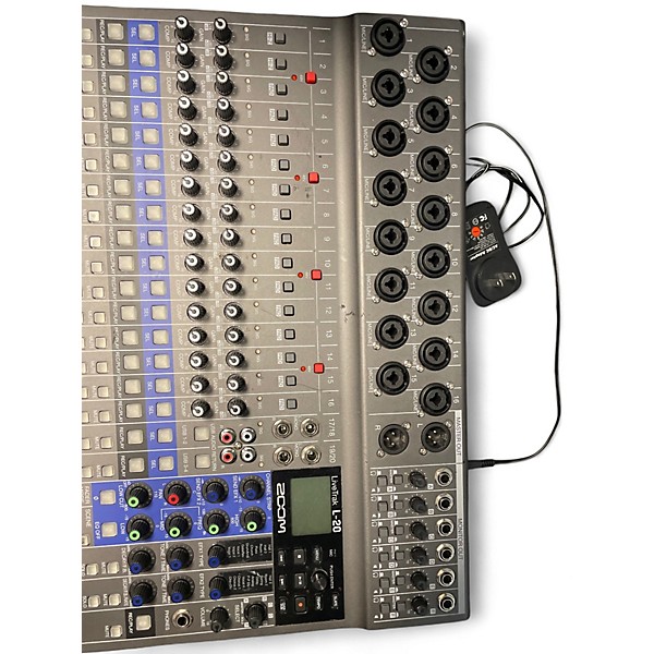 Used Zoom L-20 Powered Mixer | Guitar Center