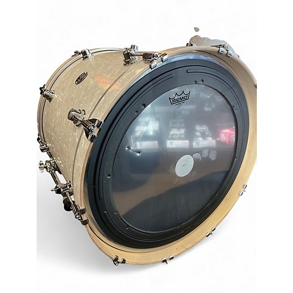 Used DW 3 Piece Performance Series White Marine Drum Kit