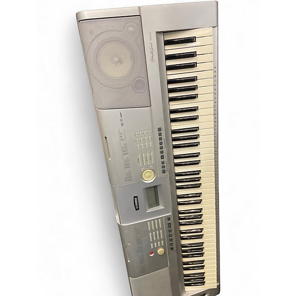 Used Yamaha DGX205 Digital Piano