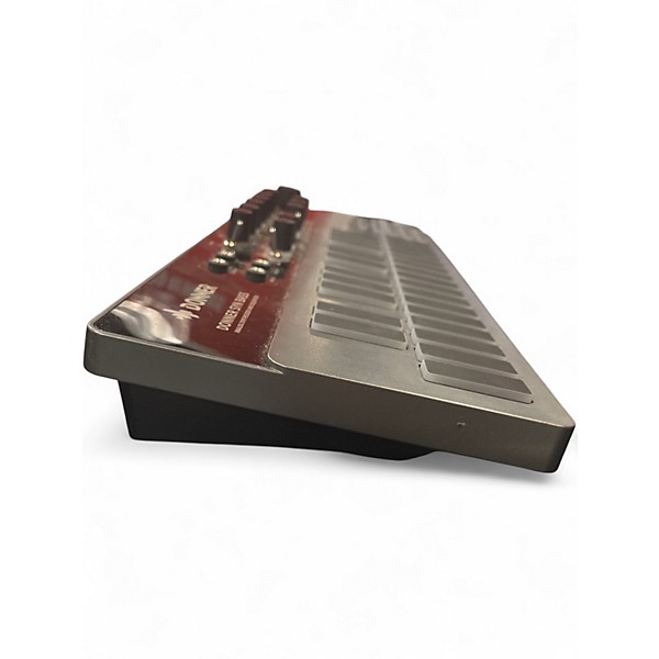 Used Donner SYN BASS Synthesizer