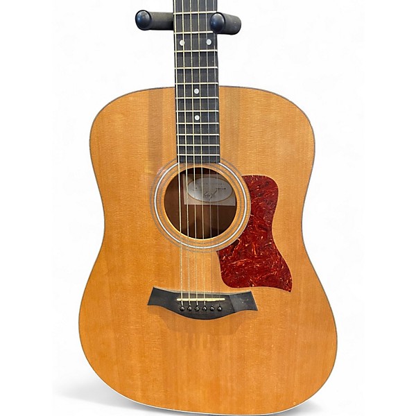 Used Taylor 210 Natural Acoustic Guitar