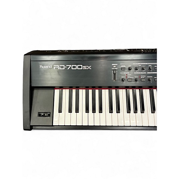 Used Roland RD700SX Keyboard Workstation