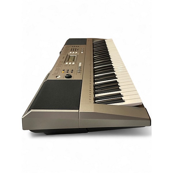 Used Yamaha PSRE323 61 Key Portable Keyboard