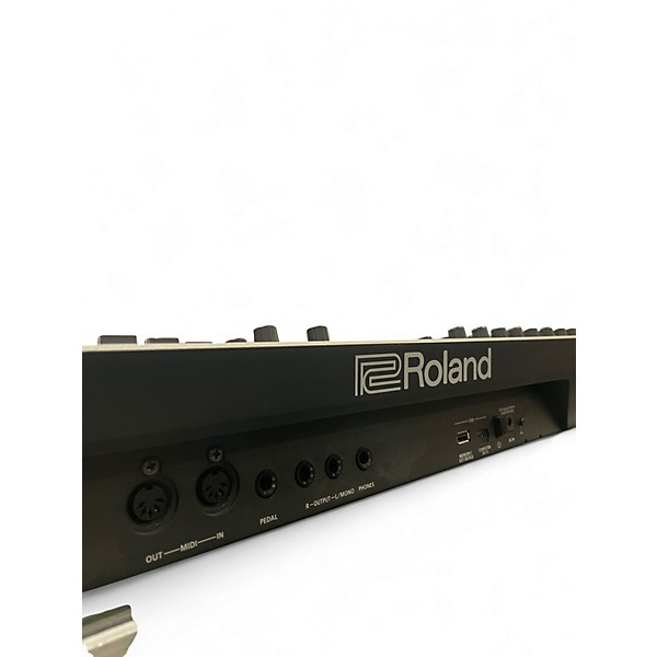 Used Roland gaia 2 Synthesizer