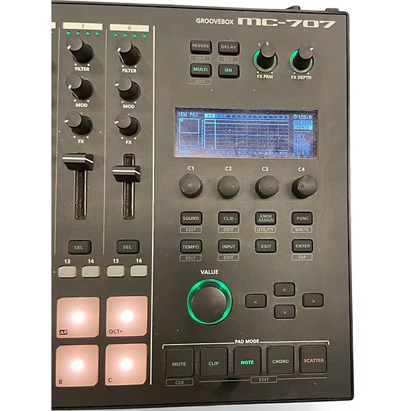 Used Roland MC707 GROOVEBOX Digital Mixer