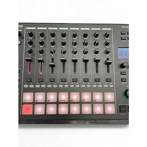 Used Roland MC707 GROOVEBOX Digital Mixer