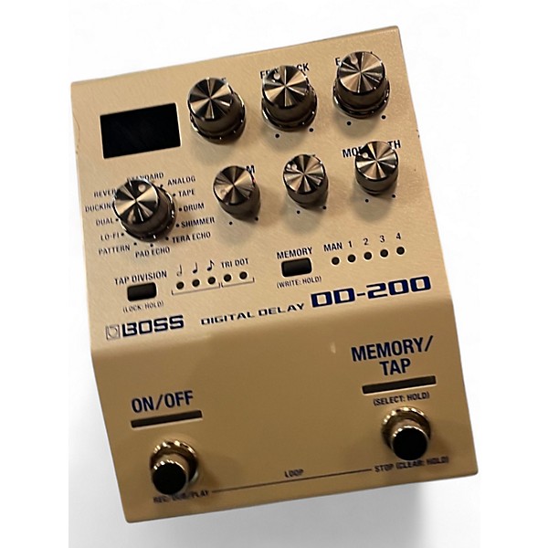 Used BOSS DD200 Digital Delay Effect Pedal