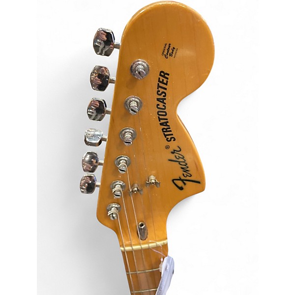 Used 2006 Fender 1970 Reissue Stratocaster Natural Solid Body Electric Guitar