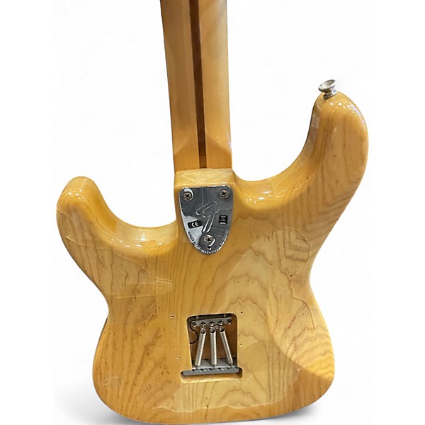 Used 2006 Fender 1970 Reissue Stratocaster Natural Solid Body Electric Guitar