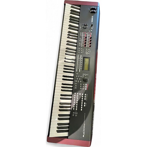 Used Yamaha MOXF8 88 Key Keyboard Workstation