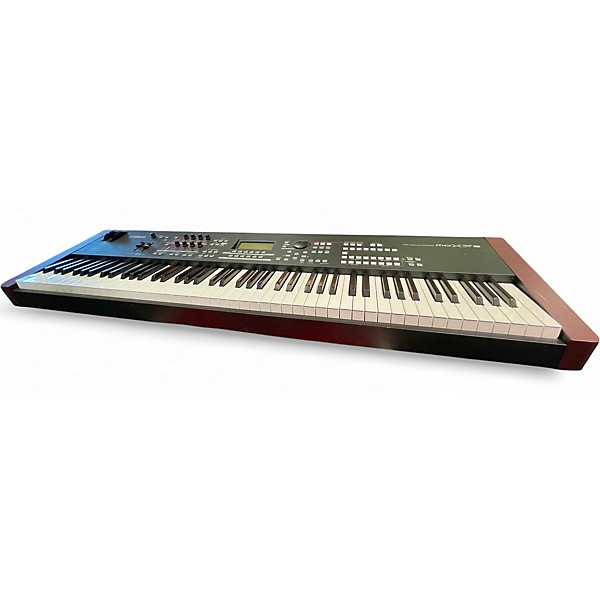 Used Yamaha MOXF8 88 Key Keyboard Workstation