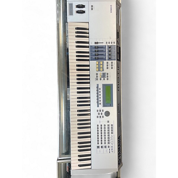 Used Yamaha Motif ES7 76 Key Keyboard Workstation