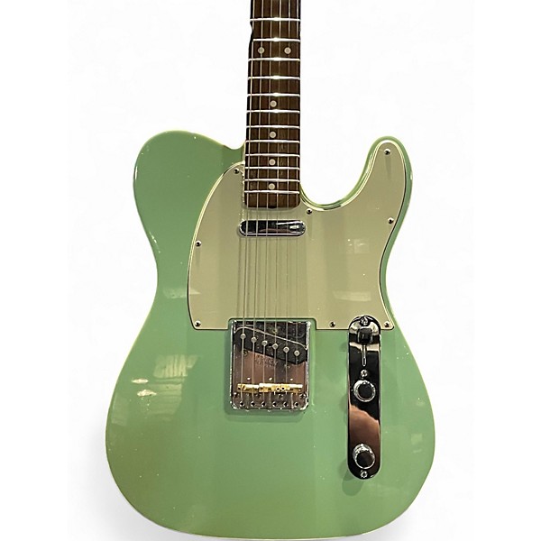 Used Fender AMERICAN VINTAGE II 63 Seafoam Green Solid Body Electric Guitar