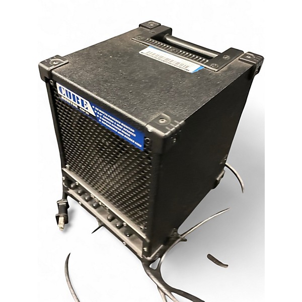 Used Yamaha MO6 61 Key Keyboard Workstation