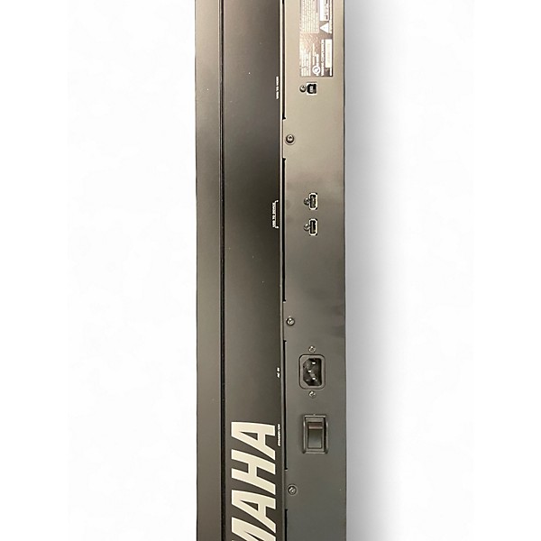 Used Yamaha MONTAGE M8x 88-Key Synthesizer