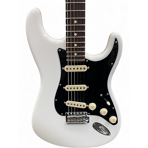 Used Fender American Performer Stratocaster SSS White Solid Body Electric Guitar