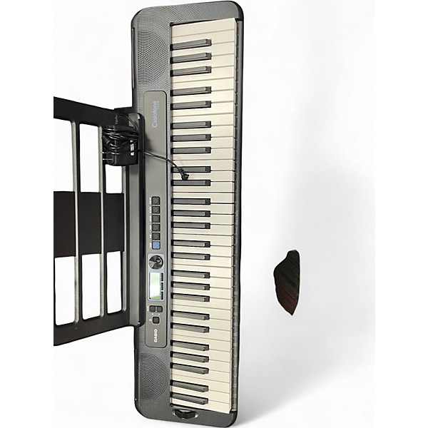 Used Casio ct 300 casiotone Keyboard Workstation