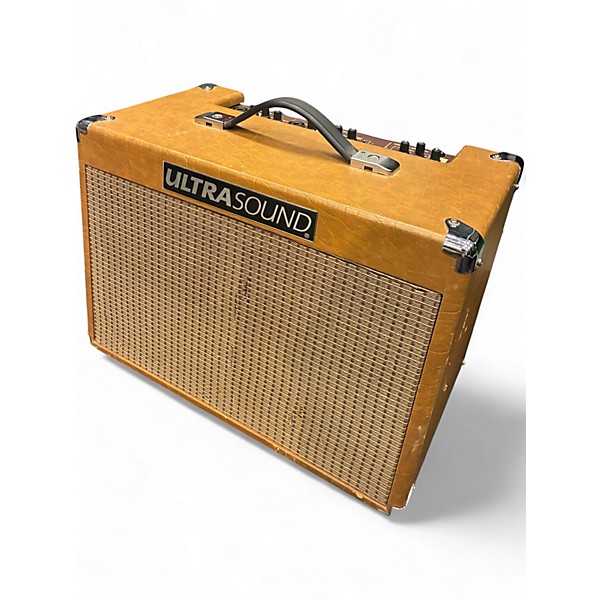 Used Ultrasound DS4 Acoustic Guitar Combo Amp