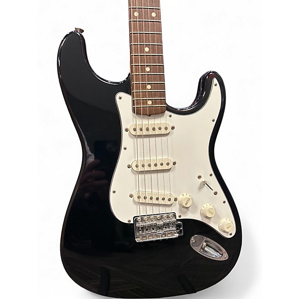 Vintage 2004 Fender Standard Stratocaster BLACK Solid Body Electric Guitar