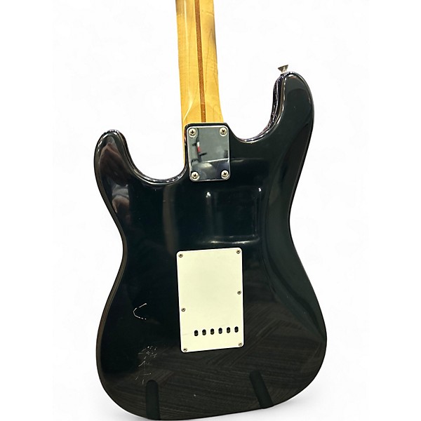 Vintage 2004 Fender Standard Stratocaster BLACK Solid Body Electric Guitar