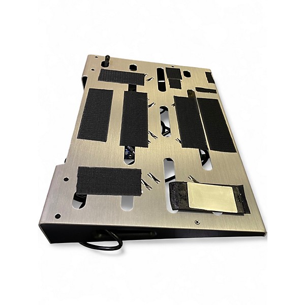 Used Fender Professional Pedalboard Medium Pedal Board