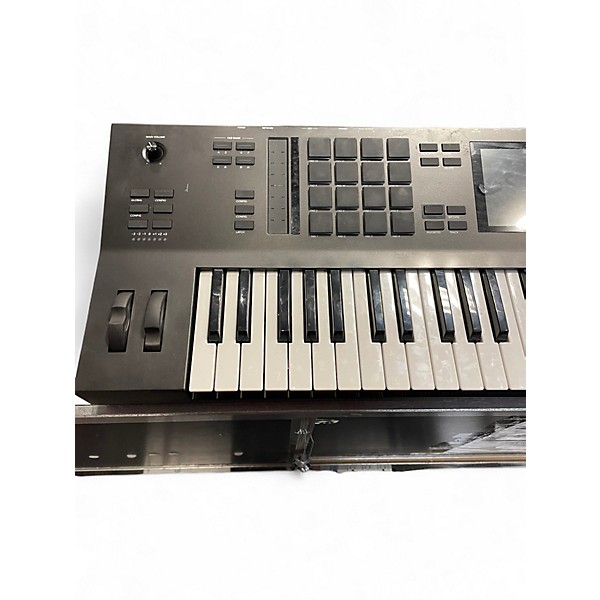 Used Akai Professional MPC Key 61 Keyboard Workstation