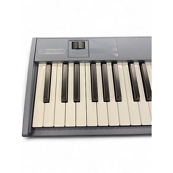 Used Studiologic TMK 88 MIDI Controller