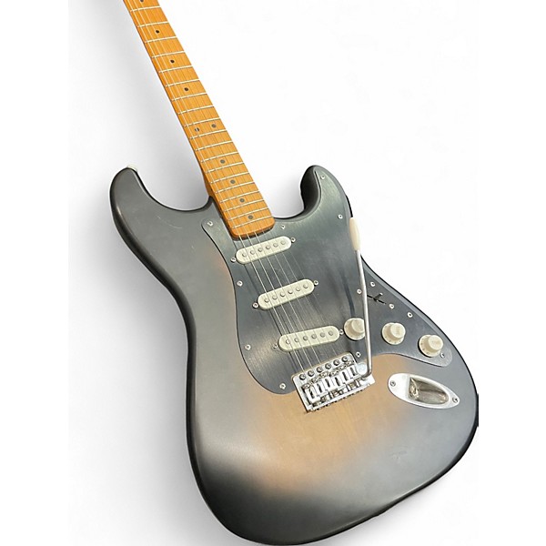 Used Squier CLASSIC VIBE STRAT 40TH ANNIVERSARY Sunburst Solid Body Electric Guitar