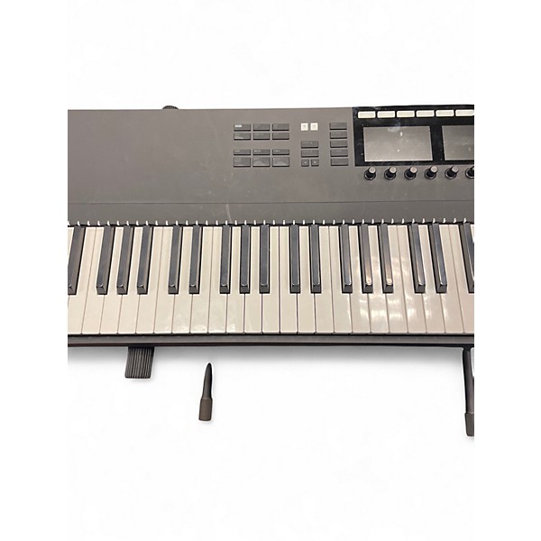 Used Native Instruments Komplete Kontrol S88 MIDI Controller