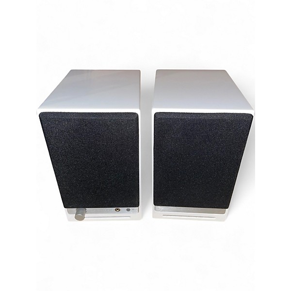Used Audioengine HD3 Powered Monitor Pair Powered Monitor