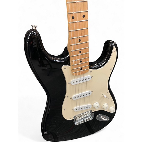 Used Squier Affinity Stratocaster Black Solid Body Electric Guitar