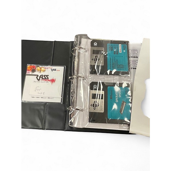 Used Generalmusic WK8 Keyboard Workstation